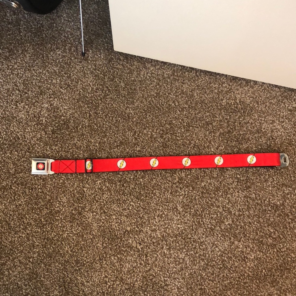 Flash seatbelt belt